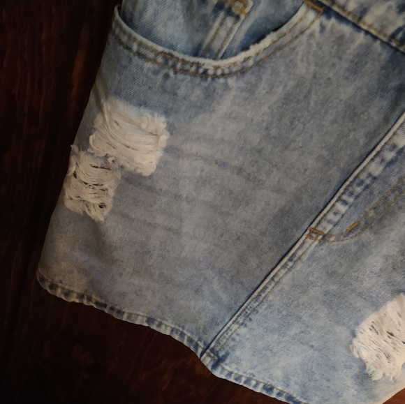 Size Small juniors DENIM Overalls - Picture 6 of 16